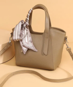 Quality unique design ladies BDND small size ladies sling bag