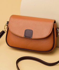 Alternative view of Small fashionable classy ladies messenger sling bag