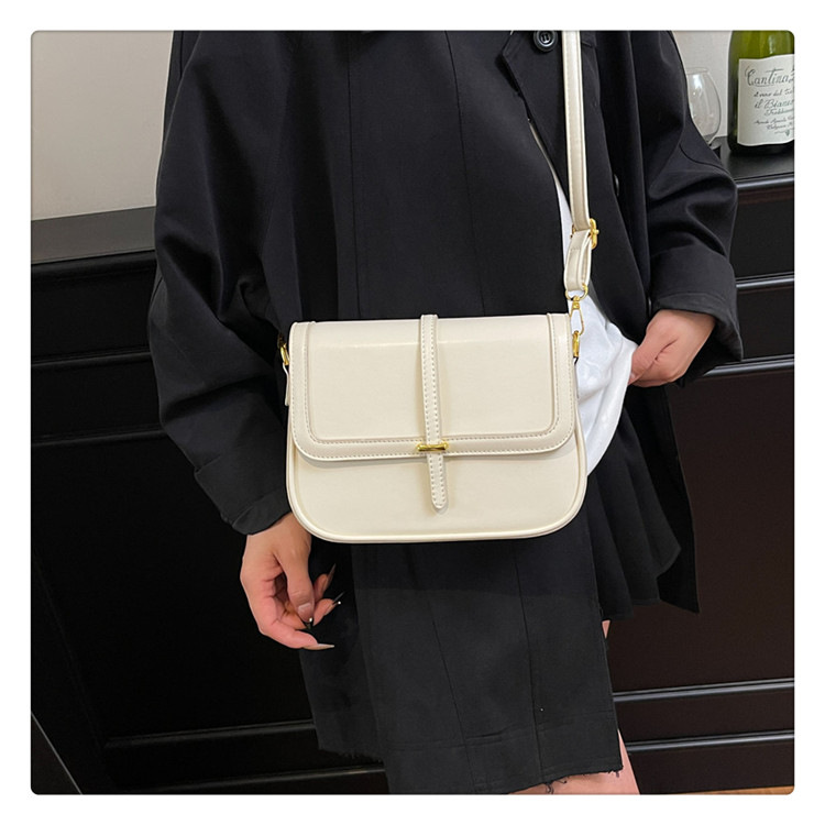 New Ladies 2026 Small Size Pu Leather Arrow Sling Bag - Image 7