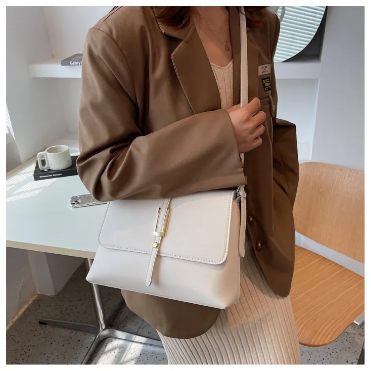 New Stylish Retro Underarm Ladies Shoulder Sling Bag - Image 11