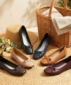 Ladies Lightweight Breathable Three Show Flat Rubber Sole Shoes